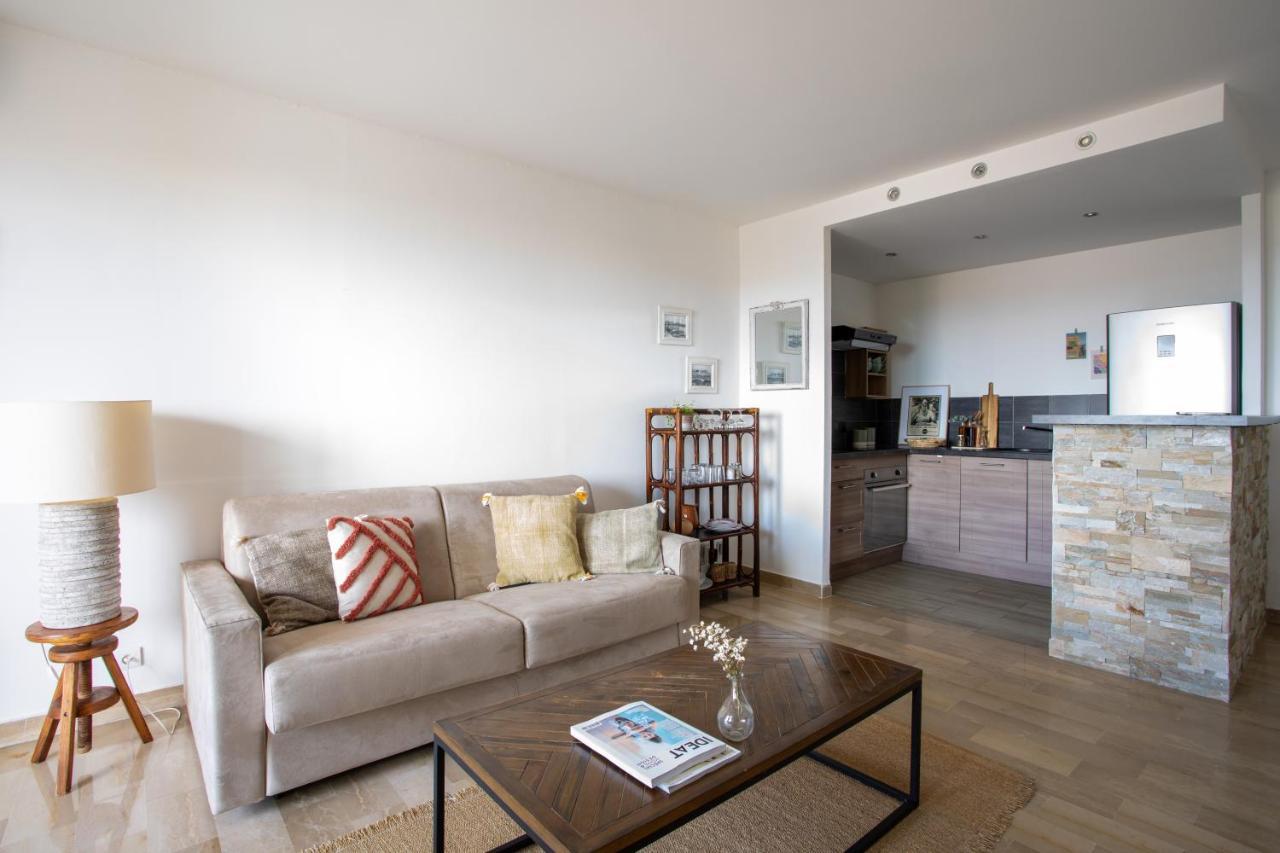Vue Mer, Terrasse Et Parking Prive Antibes Exterior photo